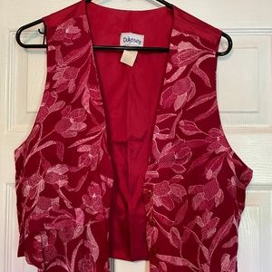 Odyssey Womens Red Floral Print Vest, size 8